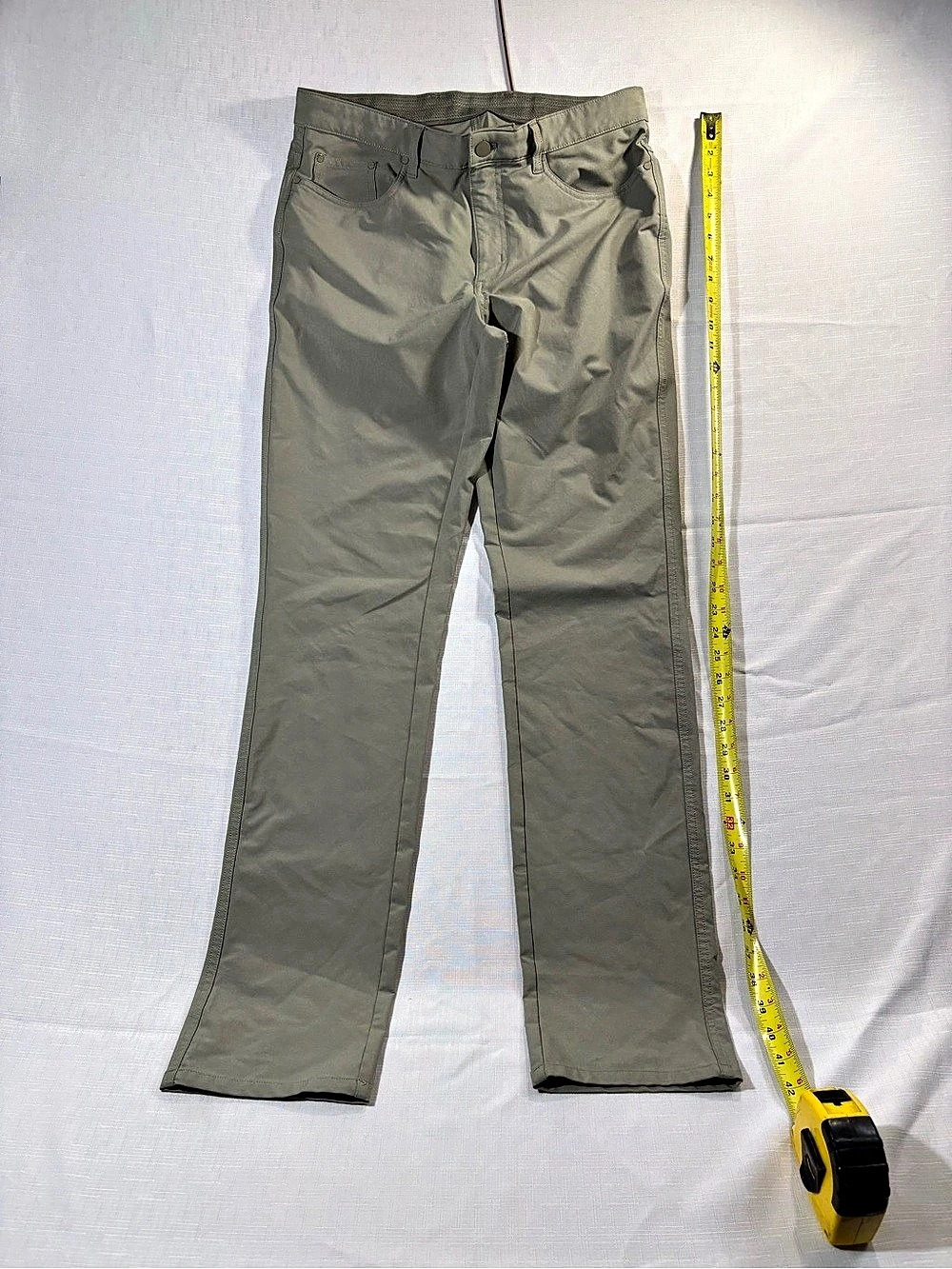Greg Norman Performance Men's Stretch Chino Pants Green Waist 32 x 34 Like New